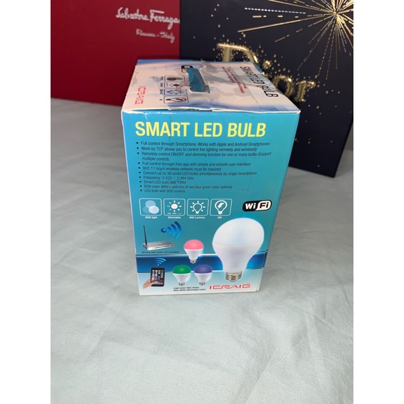 Smart Multicolored LED Lightbulb 💡 🌈 - Picture 3 of 3